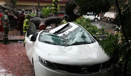 Hà Nội họp ứng phó với bão số 3