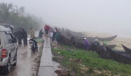 'Chính quyền thông báo bão nhưng người dân không thấy bão đổ bộ lúc nào'