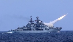 Trung Quốc xây bến tàu chiến gần Senkaku/Điếu Ngư