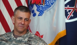 Mỹ sẵn sàng bắn hạ máy bay của Syria