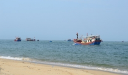 Biển miền Trung tự làm sạch độc tố Phenol, Xyanua như thế nào?