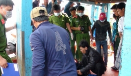 Tử vong giữa biển do ăn gan cá nóc xào