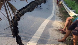 Yên Bái xuất hiện vết nứt khổng lồ trên Quốc lộ 32C