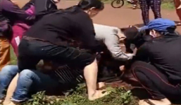 Nhóm thanh niên đánh ghen, cắt tóc thai phụ 19 tuổi bị khởi tố