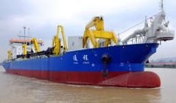 TQ nhận tàu nạo vét siêu lớn, tăng cường hoạt động phi pháp tại Biển Đông