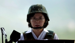 Bà Thái Anh Văn lãnh đạo tập trận chống Trung Quốc