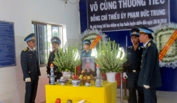 Nghẹn ngào lễ tang phi công máy bay L39