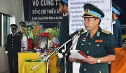 Nghẹn ngào vĩnh biệt Thiếu úy phi công Phạm Đức Trung