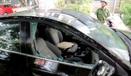 Phụ huynh tá hỏa khi ô tô bị đập vỡ kính, mất cắp trước cổng trường mầm non