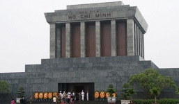 Tạm ngừng tổ chức lễ viếng Chủ tịch Hồ Chí Minh để tu bổ định kỳ