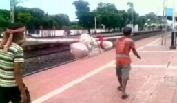 Thi thể góa phụ 80 tuổi bị giẫm gãy cho dễ khiêng