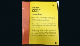 'Đừng mặc váy khi du lịch Ấn Độ'