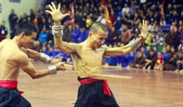 Màn tuyệt kỹ nội công của võ sư Nam Huỳnh Đạo trên trang mạng TQ