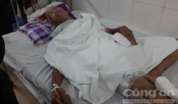 Tài xế cán gãy chân cụ ông rồi bỏ chạy đã ra trình diện