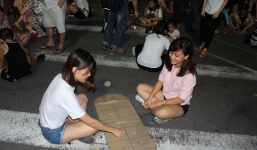 Phố đi bộ quanh Hồ Gươm mang đậm sắc màu văn hóa dân gian 