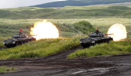 Quân đội Nhật Bản xin thêm 50 tỷ USD để đối phó Trung - Triều