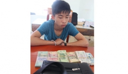 Nhân viên lẻn vào quầy trộm 50 triệu của chủ rồi chuồn