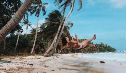 Clip cầu hôn đẹp như mơ của cặp đôi 9X khiến dân mạng 'rụng tim'