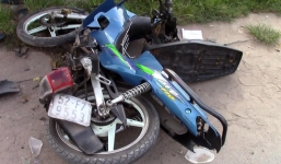 Hiện trường vụ tài xế 17 tuổi lái ôtô tải tông hàng loạt xe máy