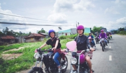 Màn rước dâu bằng 40 xe Minsk 'gây sốt' dân mạng