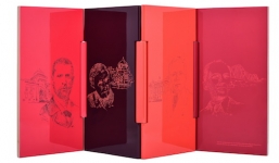 Món quà đặc biệt Thủ tướng Nguyễn Xuân Phúc tặng Tổng thống Pháp