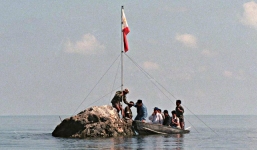 Trung Quốc lớn tiếng bác bỏ việc xây đảo nhân tạo ở Scarborough