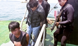 Duterte cho phép Indonesia truy giết cướp biển trong vùng biển Philippines