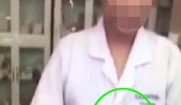 Nhân viên bán thuốc cho anh Tây đắt gấp 5 lần gây sốt mạng xã hội