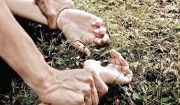 Bắt 'yêu râu xanh' cưỡng bức thiếu nữ trong ngôi nhà hoang