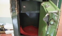 Giao nhà cho người giúp việc, đại gia Sài Gòn báo mất tiền tỷ