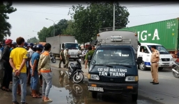 Tai nạn giao thông, cô gái trẻ chết thảm dưới bánh xe container