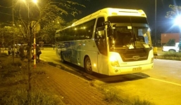 Gây tai nạn chết người, xe khách bỏ chạy bị người dân truy đuổi