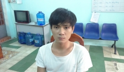 9X vờ hỏi han, trộm luôn xe của người bị tai nạn giao thông