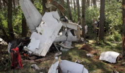 Hai máy bay đâm nhau, 4 người thiệt mạng