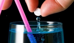 Được mời uống nước, người đàn ông mất 160 triệu và 3 lượng vàng