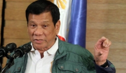 Tổng thống Philippines lại lên tiếng thóa mạ EU