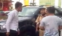 Danh tính tài xế xe biển xanh đi ngược chiều ở Sài Gòn