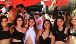 Cô dâu hủy hôn vì lộ clip hôn trai lạ trước ngày cưới