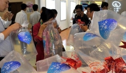 Không khí sạch đóng túi giá cực rẻ hút khách Trung Quốc