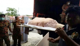 Nam bệnh nhân phải nhập viện bằng xe tải 5 tấn vì quá béo