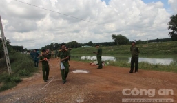 Tìm thấy thi thể 2 mẹ con nhảy kênh tự tử