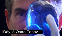 Cận cảnh viên đá topaz xanh nặng 2kg lớn nhất thế giới