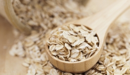 8 lợi ích làm đẹp bất ngờ từ bột yến mạch