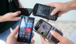 'Móc túi' hàng trăm tỷ đồng từ khách hàng sử dụng di động, liệu có bị khởi tố?