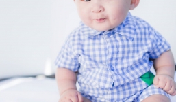 Lộ ảnh con trai 1 tuổi của bé Xuân Mai?