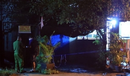 Thi thể nữ chủ quán cà phê phân hủy trong phòng