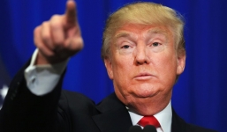 Tài sản tỷ phú Donald Trump giảm 800 triệu USD trong cuộc chạy đua vào nhà Trắng