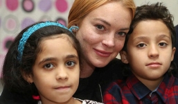 Nữ diễn viên Hollywood Lindsay Lohan bị tai nạn cắt lìa nửa ngón tay