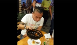 Nhập viện cấp cứu vì ăn mỳ cay 7 cấp độ: Bác sĩ lên tiếng