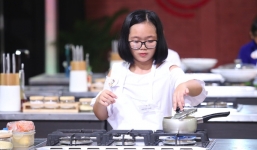 Cô bé nghèo khiến giám khảo ngạc nhiên bởi tài năng nấu ăn